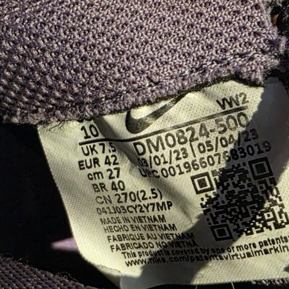 Nike Purple Athletic Shoes - Picture 7 of 7